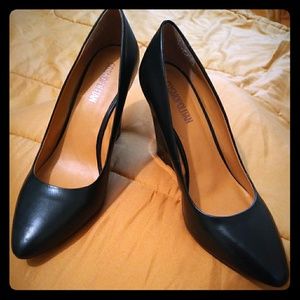 Cosmopolitan Wedge Heel Pumps